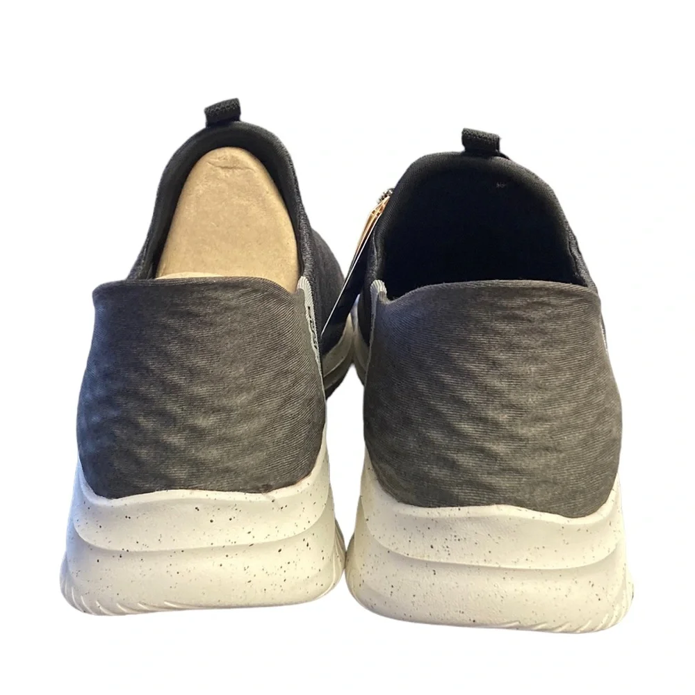 Skechers Men’s Vegan Slip-in Sneakers - Picture 5 of 8